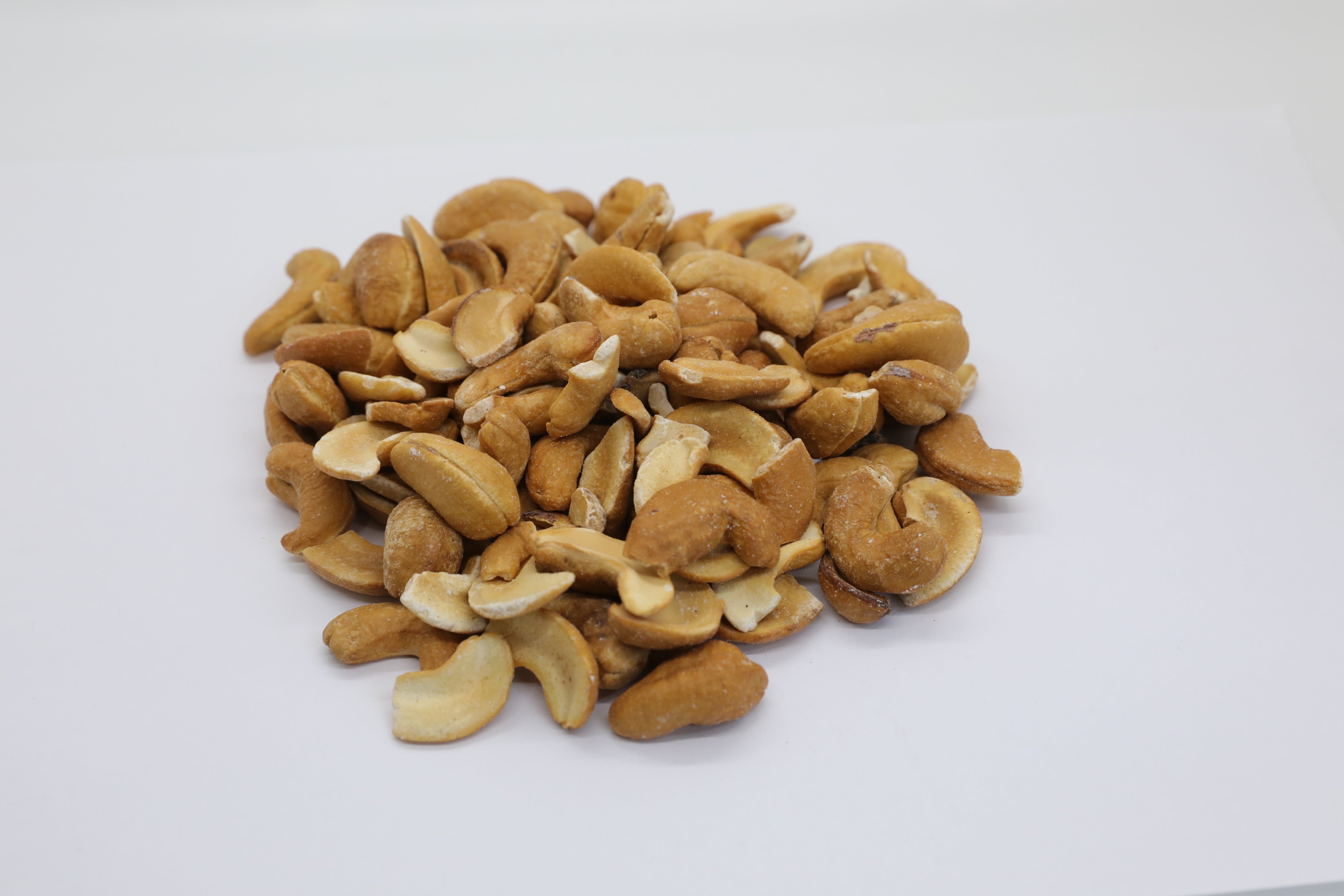 SALTED ROASTED  CASHEWS